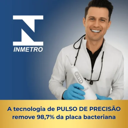 Dentista segurando Irrigador Dental Jetfloss com certificado inmetro